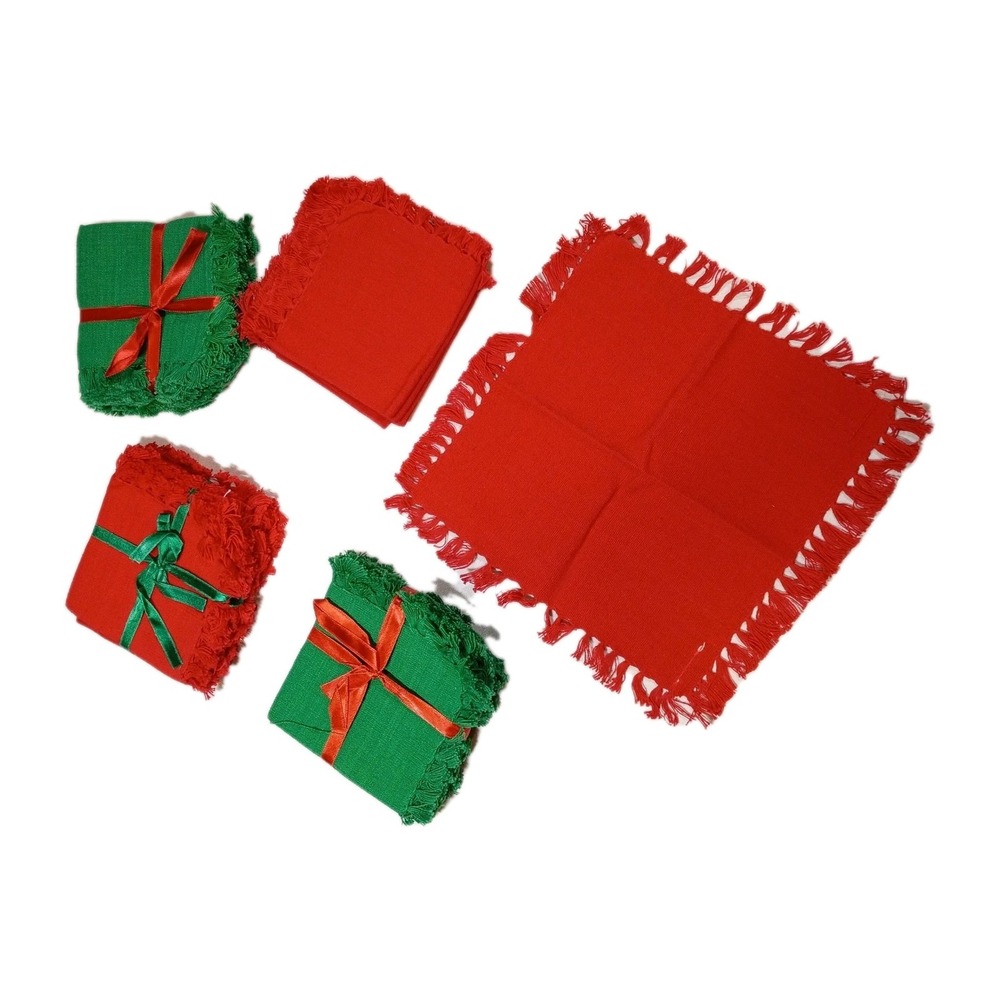 Vintage Christmas Cloth Appetizer Beverage Napkins 24 pc Red & Green Fringe Edge